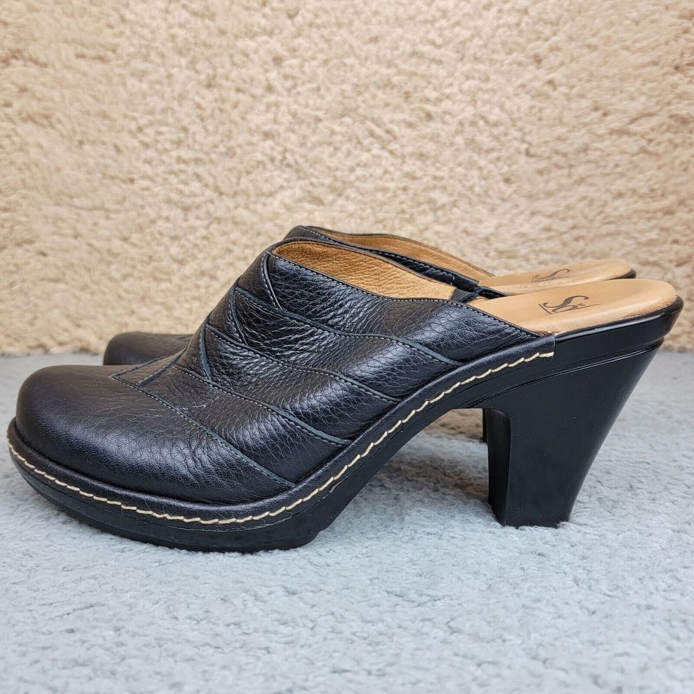 Sofft Black Leather Womens 8 1/2M Mule Clogs Slip On Closed Toe Comfort 3" Heel